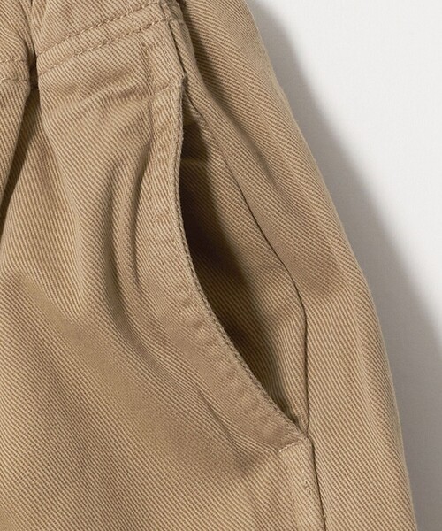 Gramicci(グラミチ)の「【別注】<GRAMICCI>ワイドテーパードパンツ / キッズ 140cm-150cm(チノパンツ・キッズ・ダークグレー/オフホワイト/ベージュ・140cm/150cm)」の8枚目の写真