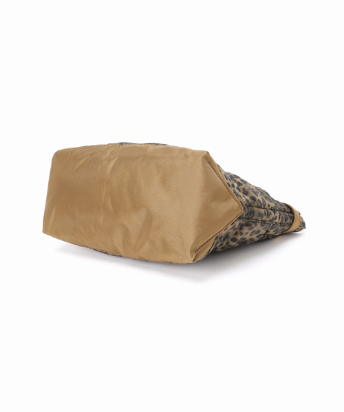 Spick & Span(スピックアンドスパン)の「SITA PARANTICA/シータパランティカ TOTE-RPP-S LEOPARD M バッグ(トートバッグ・レディース・キャメル・FREE)」の9枚目の写真