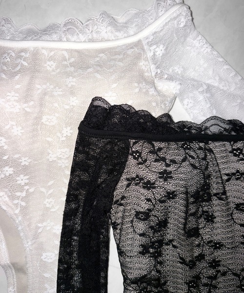 me+em select(ミームセレクト)の「【 2color 】フラワーレースレイヤードオフショルボディスーツトップス /Flower lace layered off shoulder bodysuit tops(その他トップス・レディース・ホワイト/ブラック・FREE)」の4枚目の写真