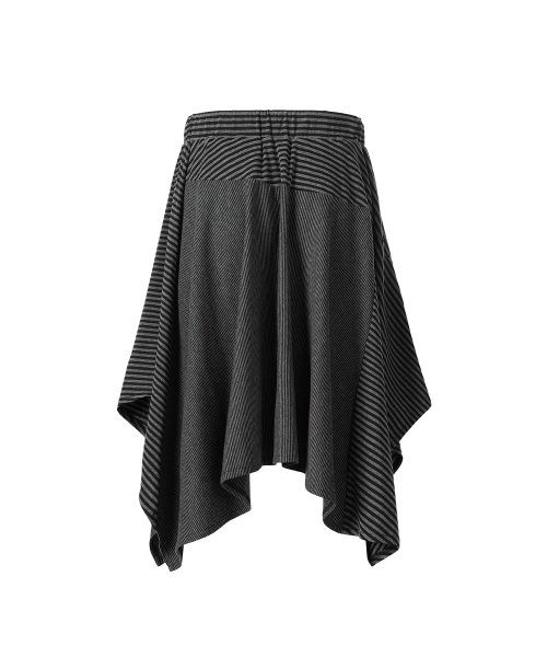 THEVINYLHOUSE(ザバイニルハウス)の「TWISTED DRAPE SKIRT(W) BLACK(スカート・レディース・その他・FREE)」の6枚目の写真