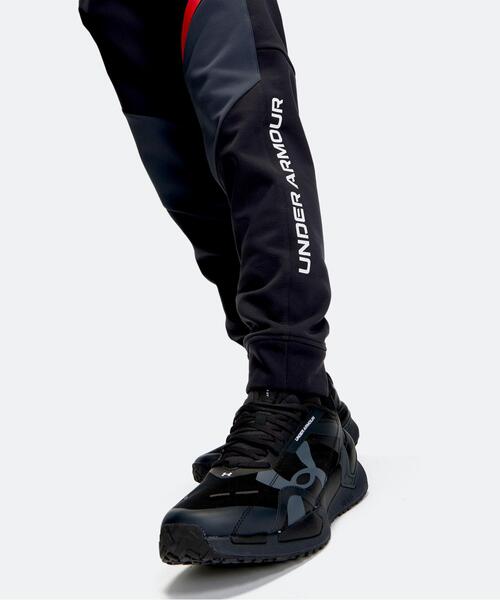 UNDER ARMOUR(アンダーアーマー)の「UA二ット ジョガーパンツ(トレーニング/メンズ)(その他パンツ・メンズ・ブラック系その他・XL/3XL/L/M)」の6枚目の写真