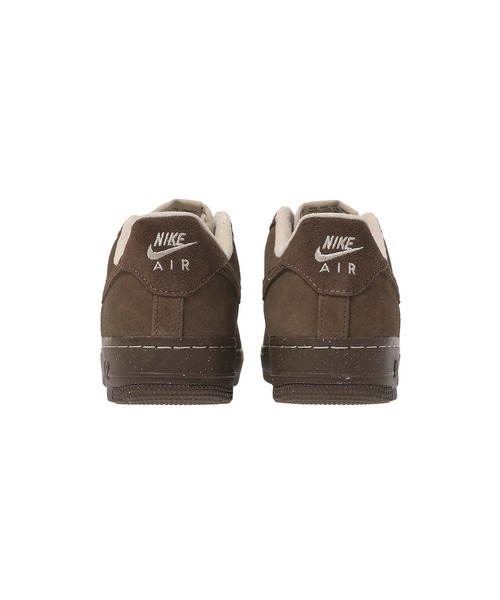 NIKE(ナイキ)の「NIKE WMNS AIR FORCE 1 07 FQ8901-259(スニーカー・レディース・ブラウン・24.5cm/24cm/23.5cm/23cm)」の3枚目の写真