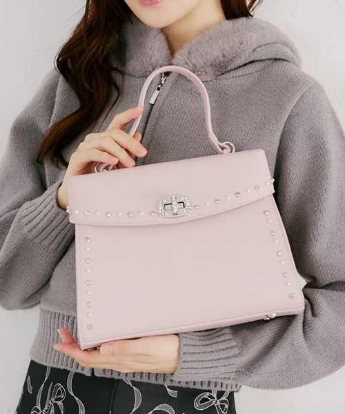 tocco closet(トッコ クローゼット)の「【Mediumサイズ】2WAYショルダー付きパールスタッズバッグ(ショルダーバッグ・レディース・ピンク/アイボリー/ブラウン/ブラック/グレイッシュベージュ・M)」の5枚目の写真