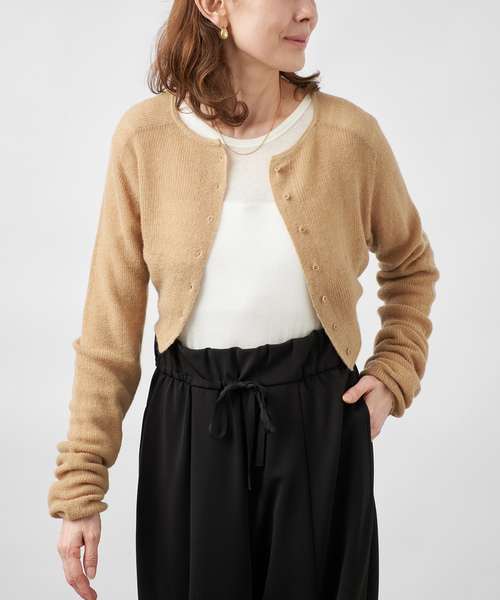 VERMEIL par iena(ヴェルメイユパーイエナ)の「EHRECO エレコ Muffler(カーディガン/ボレロ・レディース・ライトグレー/ベージュ系その他・FREE)」の2枚目の写真