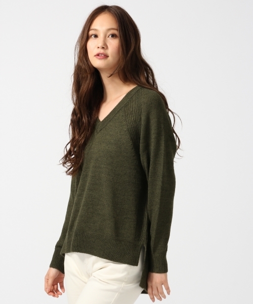 GLOBAL WORK(グローバルワーク)の「7ゲージイタリアVネック長袖/719688(ニット/セーター・レディース・ホワイト系その他/ライトグレー/ピンク系その他/カーキ/ブルー系その他・SMALL/MEDIUM/LARGE)」の3枚目の写真