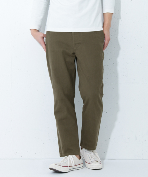 UR SELECT（ユーアールセレクト）の「UR SELECT HERRINGBONE PANTS（その他パンツ・メンズ・ブラック/アイボリー/カーキ・ONE）」の3枚目の写真