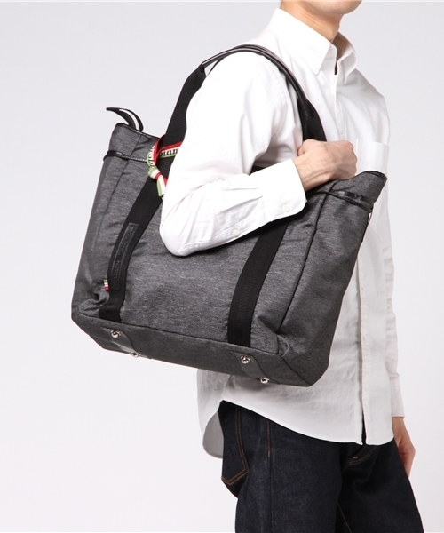 Orobianco（オロビアンコ）の「【Orobianco　オロビアンコ】　ARINNA-G JEANS　デニム調トートバッグ　Ａ４　/　90222（トートバッグ・メンズ・ブラック/ネイビー・FREE）」の8枚目の写真