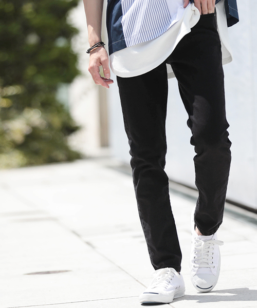 WEGO(ウィゴー)の「WEGO/ハイパーストレッチデニムスキニーパンツ(デニムパンツ・メンズ・ダークインディゴブルー/ライトインディゴブルー/ブラック/ブラック系その他/ブルー系その他・SMALL/LARGE/MEDIUM/X-LARGE/X-SMALL)」の1枚目の写真