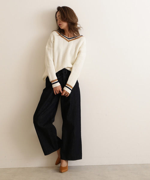 FREE'S MART（フリーズマート）の「Ｖカットチャンキーヒール（パンプス・レディース・ブラック/ブラウン/グリーン・LARGE/MEDIUM）」の22枚目の写真