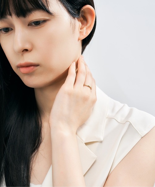 Jewel closet by L&Co.（ジュエルクローゼットバイエルアンドコー）の「【誕生石】K10 マットテクスチャーリング（リング・レディース・その他1/その他2/その他3/その他4/その他5/その他6/その他7/その他8/その他9/その他10/その他11/その他12・11号/9号/13号）」の5枚目の写真