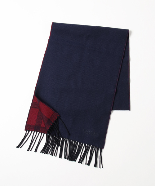 BLACK LABEL CRESTBRIDGE(ブラックレーベル・クレストブリッジ)の「ジャカードクレストブリッジチェックリバーシブルマフラー(マフラー・メンズ・ブラック/ネイビー/グレー・X)」の3枚目の写真