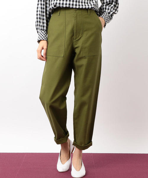 green label relaxing（グリーンレーベルリラクシング）の「◆SC Cバックサテン ベイカーパンツ ◆（その他パンツ・レディース・ネイビー/オフホワイト/オリーブ・44/42/40/36/34/38/46）」の2枚目の写真