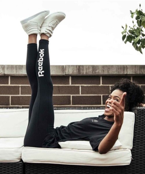 Reebok(リーボック)の「ロゴレギンス F LOGO LEGGING(レギンス/スパッツ・レディース・ブラック/ネイビー・SMALL/MEDIUM/LARGE/X-LARGE)」の2枚目の写真
