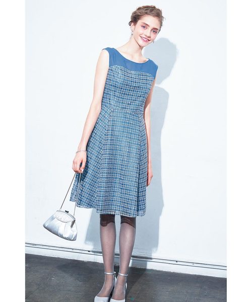 Aimer エメ の ウールチェック刺繍フレアワンピースドレス Aimer Anche ドレス Wear