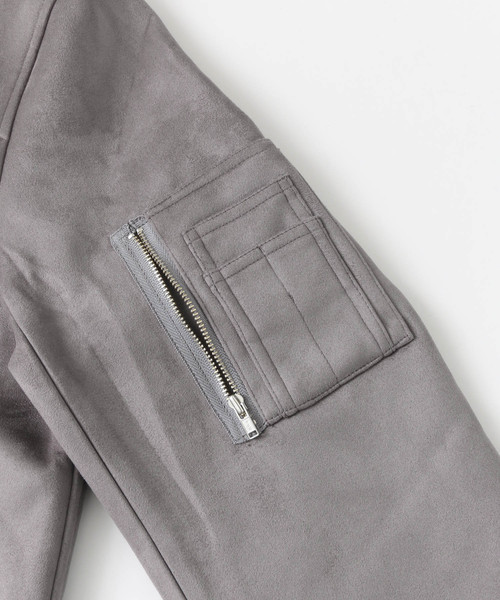 ITEMS URBANRESEARCH(アイテムズ アーバンリサーチ)の「フェイクスエードブルゾン(ブルゾン・メンズ・ブラック/カーキ/グレー・40/38)」の21枚目の写真