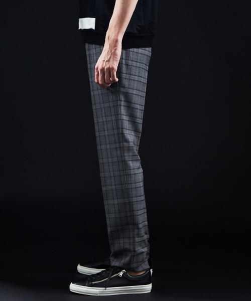 5351 POUR LES HOMMES(ゴーサンゴーイチプールオム)の「【セットアップ対応】ピンチェックスリムテーパードパンツ(その他パンツ・メンズ・グレー・44/46/48/50)」の3枚目の写真