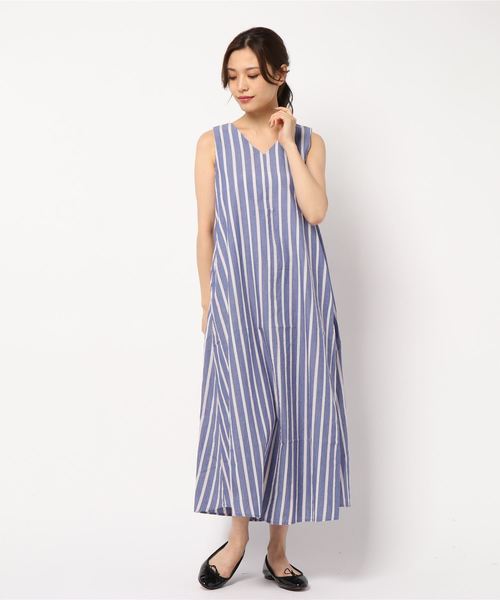 AMERICAN HOLIC（アメリカンホリック）の「両Vネックフレアワンピース（ワンピース・レディース・チャコールグレー/ネイビー/カーキ/ピンク/ブルー/グリーン/キャメル/グレイッシュベージュ/ドット/ブルー系その他4/その他9/チェック/その他14/マルチ/ストライプ/ブラック系その他3・M/L）」の11枚目の写真