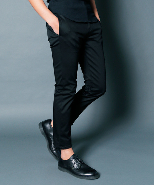 Magine(マージン)の「【Magine】COMPACT CHINO STRETCH TAPERED NO-P PANTS:コンパクトチノ ストレッチテーパード NO-Pパンツ(その他パンツ・メンズ・ブラック/ベージュ/ネイビー・44/46/48)」の1枚目の写真