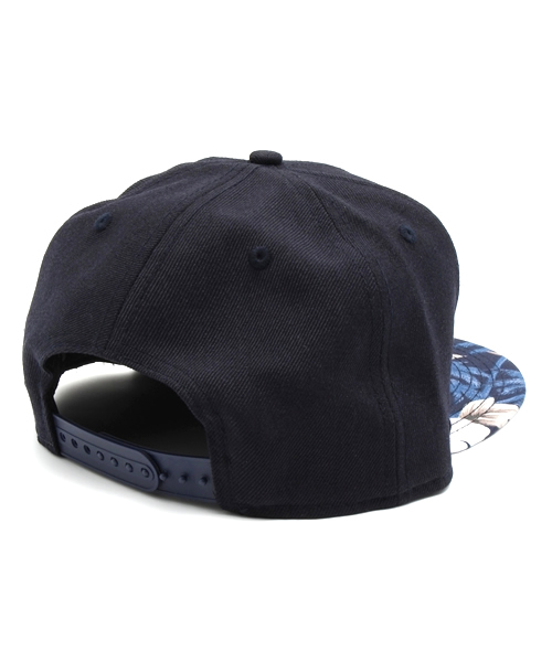 BEAMS(ビームス)の「NEW ERA×BEAMS / 別注 ダークアロハ スナップバック(キャップ・メンズ・ブラック/ネイビー・ONE SIZE)」の5枚目の写真