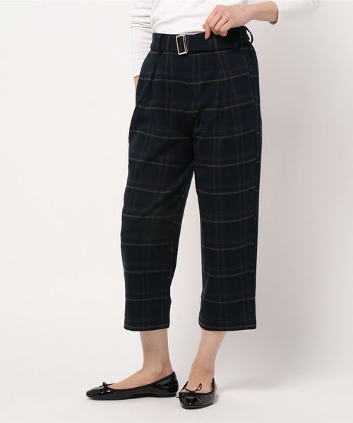 BELLUNA(ベルーナ)の「ウール調ストレッチテーパードパンツ56丈(その他パンツ・レディース・チェック/ネイビー/ライトグレー/グレー系その他/ストライプ/チャコール・SMALL/X-LARGE/MEDIUM/LARGE)」の19枚目の写真