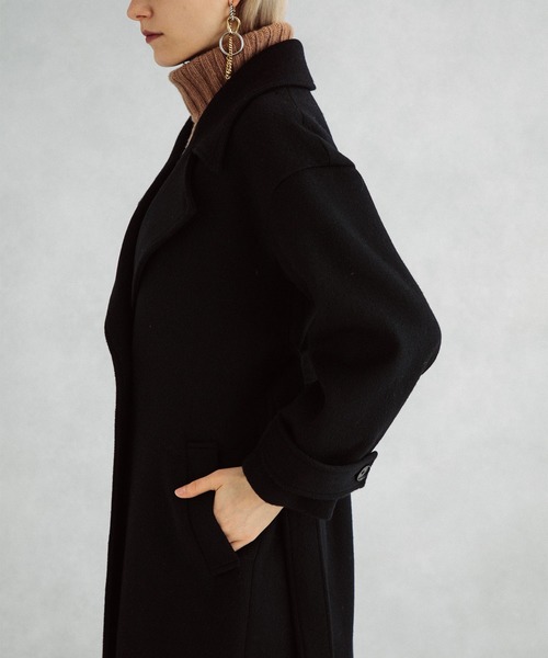 UNITED TOKYO(ユナイテッドトウキョウ)の「ビッグカラーロングコート(その他アウター・レディース・ブラック/アイボリー/ブラウン/ライトグリーン・1/2)」の10枚目の写真