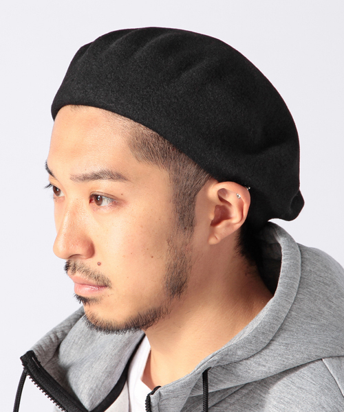 BEAMS(ビームス)の「◎BEAMS / フェルト ベレー帽(ハンチング/ベレー帽・メンズ・グレー/ブラック/ワイン/グリーン/ブルー/ネイビー・ONE SIZE)」の2枚目の写真