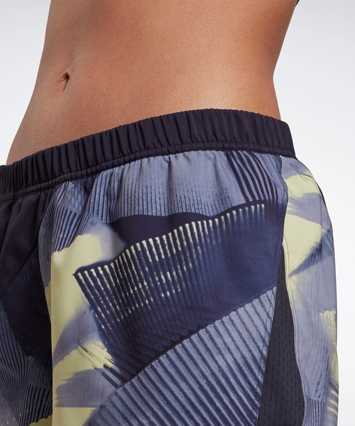 Reebok(リーボック)の「ランニング エッセンシャルズ ショーツ / Running Essentials Shorts(その他パンツ・レディース・ブラック/パープル・XX-LARGE/LARGE/MEDIUM/X-LARGE/SMALL)」の10枚目の写真