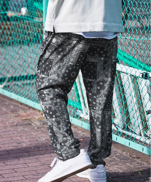MONO-MART(モノマート)の「バルーンビッグシルエット スケーターパンツ/シェフパンツ ワイドデニムパンツ アソートfabric(その他パンツ・メンズ・オフホワイト/ブラック/ストライプ/ベージュ系その他/ブラック系その他/ライトインディゴブルー/ワンウォッシュ/レオパード/チェック/ベージュ/サックスブルー/グレイッシュベージュ/ベージュ系その他2/ブラック系その他3/モカ/ホワイト系その他/ベージュ系その他3/ブラウン/ネイビー/ダークブラウン/ブラック系その他2/グリーン系その他/アイボリー/ブラック系その他7/サンドベージュ/ブルー系その他3/ベージュ系その他5/ベージュ系その他7/カモフラージュ/グレー/ブルー系その他/ブラック系その他5/ブラック系その他4/グレー系その他2/ブラック系その他6/ホワイト系その他2/ブラウン系その他2/ベージュ系その他6/ブルー系その他2/ブラウン系その他/ブラウン系その他3/カーキ/ホワイト系その他3/ブラック系4/ライトグレー/ブラック系5/ブルー系1/ブラック系7/ホワイト系1/ブラック系1/グリーン系その他2/グリーン系その他3/ブラック系3/グレー系1/グリーン系その他4/ブルー系その他4/ブルー系その他5/ブルー系その他6/ホワイト/ライラック/ベージュ系2/ブラック系2/ベージュ系1/イエロー/パープル/グリーン/ブルー/レッド/ダークブルー/ブラウン系その他4/ブラック系6/ベージュ系3/チャコールグレー/ダークネイビー/ブルー系/グレー系その他/ダークグリーン・L/M/S/XL)」の11枚目の写真