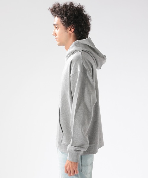 EVERLAST(スポーツ・ライフスタイル)（エバーラスト）の「【EVERLAST(エバーラスト)】別注パーカー（パーカー・メンズ・グレー/オフホワイト/ブラック・LARGE/MEDIUM）」の5枚目の写真