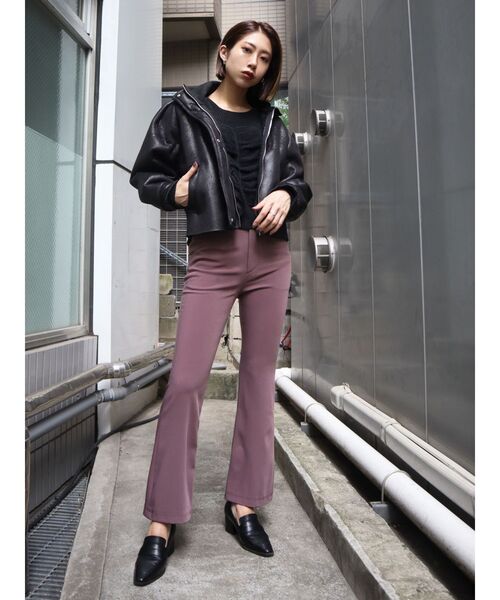 EMODA(エモダ)の「ジャストウエストフレアパンツ(その他パンツ・レディース・ブラック/ピンク/ブルー/その他・SMALL/MEDIUM)」の8枚目の写真