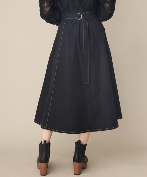 one after another NICE CLAUP（ワンアフターアナザーナイスクラップ）の「Dカンベルトフレアスカート（スカート・レディース・ブラック/オレンジ/アイボリー/チェック・FREE）」の3枚目の写真