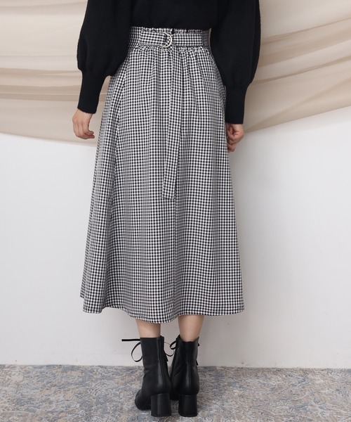 one after another NICE CLAUP（ワンアフターアナザーナイスクラップ）の「Dカンベルトフレアスカート（スカート・レディース・ブラック/オレンジ/アイボリー/チェック・FREE）」の6枚目の写真