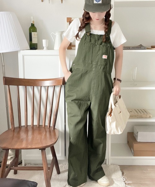 Java（ジャバ）の「《JaVa ジャバコラボ》朝の"服なに着よう問題" 秒で解決。大人女子のゆるコーデ完成！綿100％オーバーサイズ サロペット（サロペット/オーバーオール・レディース・ブラック/アイボリー/サンドベージュ/モカ/カーキ・MEDIUM/LARGE/X-LARGE/SMALL）」の14枚目の写真