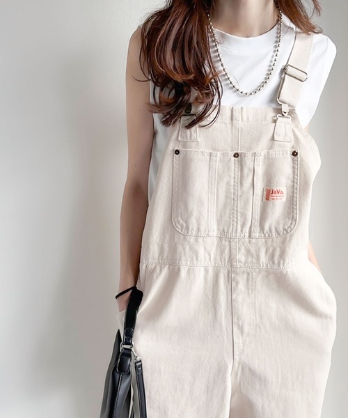 Java（ジャバ）の「《JaVa ジャバコラボ》朝の"服なに着よう問題" 秒で解決。大人女子のゆるコーデ完成！綿100％オーバーサイズ サロペット（サロペット/オーバーオール・レディース・ブラック/アイボリー/サンドベージュ/モカ/カーキ・MEDIUM/LARGE/X-LARGE/SMALL）」の19枚目の写真