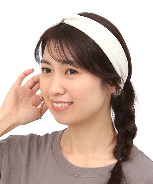 チチカカ(チチカカ)の「ムジボリュームヘアバンド(ヘアバンド・レディース・ブラック/オフホワイト/ライトグリーン・FREE)」の6枚目の写真