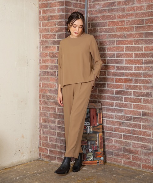 A/C DESIGN BY ALPHA CUBIC（エーシーデザインバイアルファキュービック）の「プルエラブラウス（シャツ/ブラウス・レディース・ネイビー/オフホワイト/ベージュ/ライトグリーン・11号/9号）」の9枚目の写真