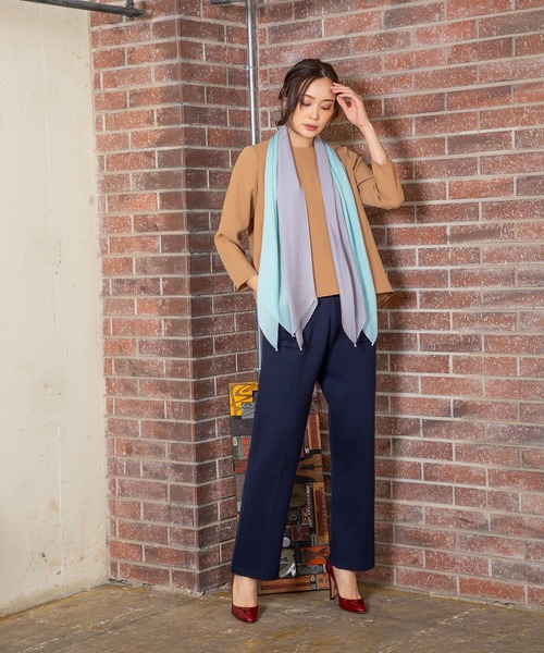 A/C DESIGN BY ALPHA CUBIC（エーシーデザインバイアルファキュービック）の「プルエラブラウス（シャツ/ブラウス・レディース・ネイビー/オフホワイト/ベージュ/ライトグリーン・11号/9号）」の10枚目の写真