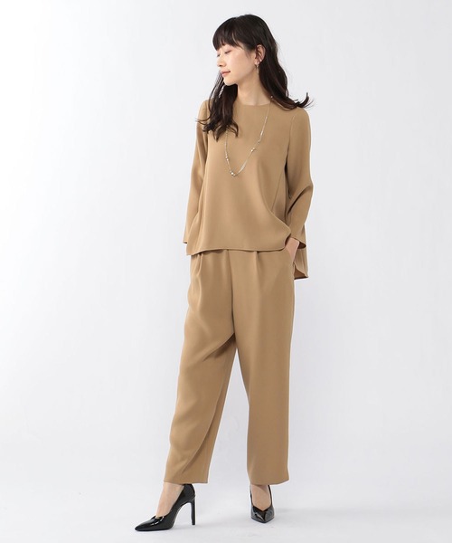 A/C DESIGN BY ALPHA CUBIC（エーシーデザインバイアルファキュービック）の「プルエラブラウス（シャツ/ブラウス・レディース・ネイビー/オフホワイト/ベージュ/ライトグリーン・11号/9号）」の19枚目の写真