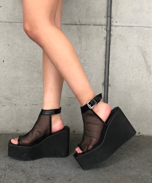 ENVYM（アンビー）の「シアーウエッジブーティー（その他シューズ・レディース・ブラック/グレー・22.5cm/23.5cm/24.5cm）」の5枚目の写真