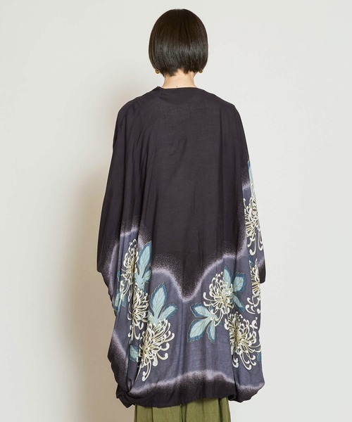 カヤ（カヤ）の「【カヤ】花笑み振袖羽織り UVロングカーディガン（カーディガン/ボレロ・レディース・ホワイト/ブラック/ベージュ/ネイビー/パープル/グリーン系その他/ライトピンク/パープル系その他・FREE）」の18枚目の写真