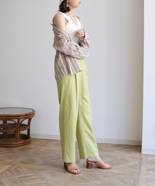 HER CLOSET（ハークローゼット）の「【HERCLOSET】Vネックリブサマーニットタンクトップ（タンクトップ・レディース・ブラック/パープル/オフホワイト/カーキ/グレイッシュベージュ・M）」の13枚目の写真