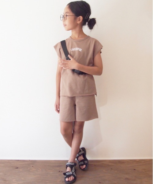 CIAOPANIC TYPY（チャオパニックティピー）の「【KIDS】【ZOZOTOWN限定】ミニロゴスウェットセットアップ（Tシャツ/カットソー・キッズ・モカ/チャコールグレー/アイボリー・SMALL/X-LARGE/XX-LARGE/LARGE/MEDIUM）」の6枚目の写真