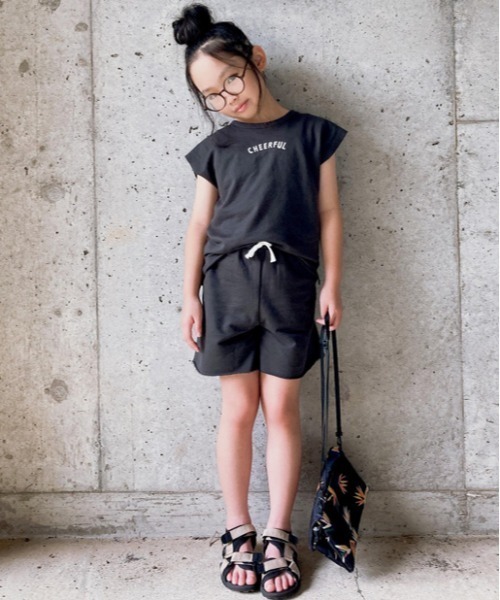 CIAOPANIC TYPY（チャオパニックティピー）の「【KIDS】【ZOZOTOWN限定】ミニロゴスウェットセットアップ（Tシャツ/カットソー・キッズ・モカ/チャコールグレー/アイボリー・SMALL/X-LARGE/XX-LARGE/LARGE/MEDIUM）」の4枚目の写真