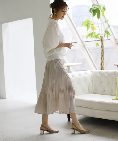 REAL CUBE（リアルキューブ）の「ヴィンテージサテンプリーツスカート（スカート・レディース・オフホワイト/チャコール/グリーン/オレンジ・FREE）」の12枚目の写真