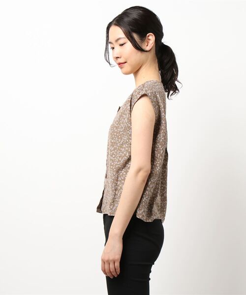 Crisp（クリスプ）の「フラワーフレンチブラウス（シャツ/ブラウス・レディース・ブルー/ブラウン・FREE）」の3枚目の写真