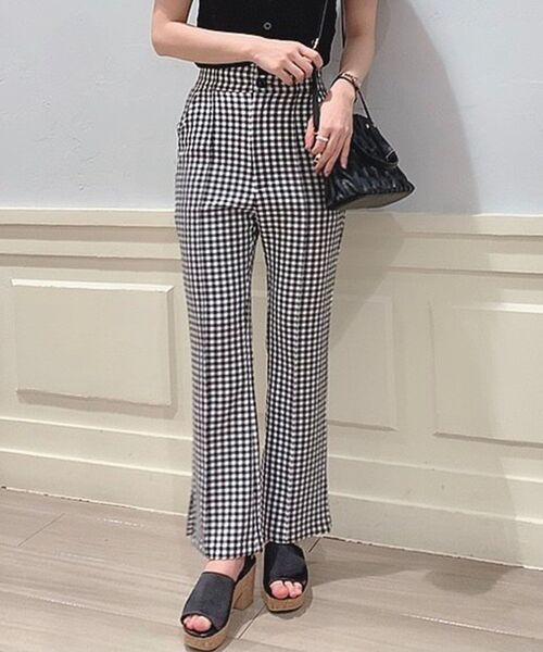 MAJESTIC LEGON(マジェスティックレゴン)の「ギンガムスリムパンツ(その他パンツ・レディース・ブラック系その他/ベージュ系その他2/ピンク系その他2・SMALL/MEDIUM)」の2枚目の写真