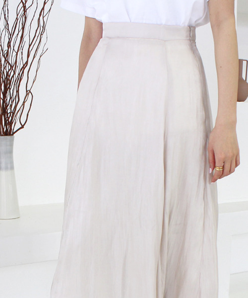 MODE ROBE（モードローブ）の「サテンマーメイドスカート（スカート・レディース・アイボリー/ミント・FREE）」の6枚目の写真