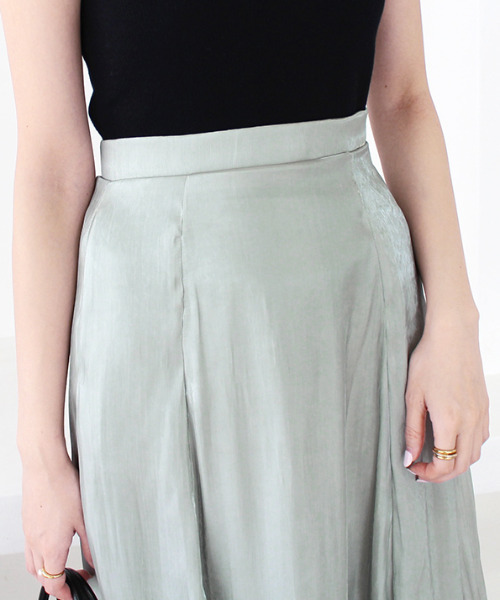 MODE ROBE（モードローブ）の「サテンマーメイドスカート（スカート・レディース・アイボリー/ミント・FREE）」の14枚目の写真