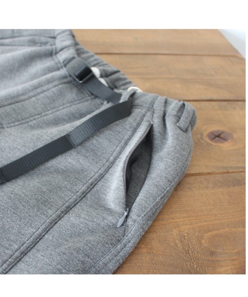 Gramicci（グラミチ）の「GRAMICCI/グラミチ　TECK KNIT JOGGER PANTS テックニットジョガーパンツ GUP-21F022（その他パンツ・メンズ・チャコールグレー/ブラック・MEDIUM/LARGE/X-LARGE/X-SMALL）」の9枚目の写真