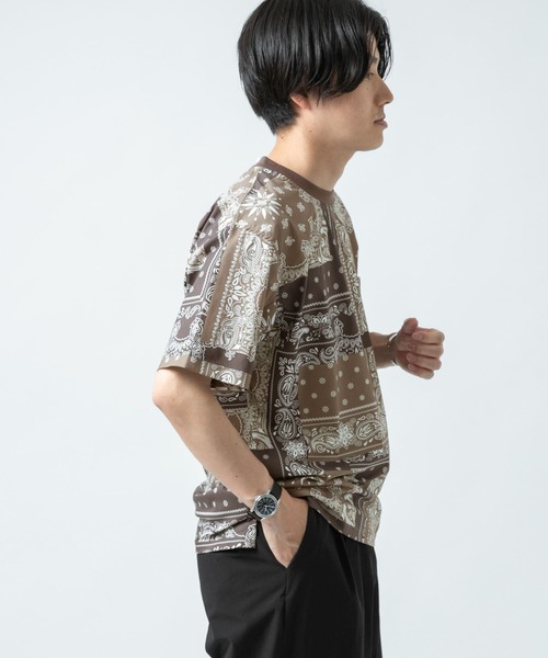 ITEMS URBANRESEARCH（アイテムズ アーバンリサーチ）の「『セットアップ着用可能』クレイジーペイズリー半袖Tシャツ（Tシャツ/カットソー・メンズ・ブラウン/ネイビー/ブラック・LARGE/MEDIUM）」の8枚目の写真